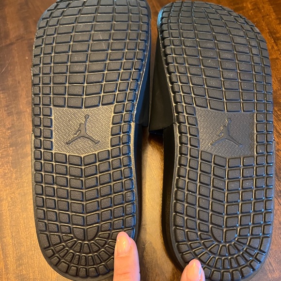 Women’s Black Nola Slides - Picture 3 of 4